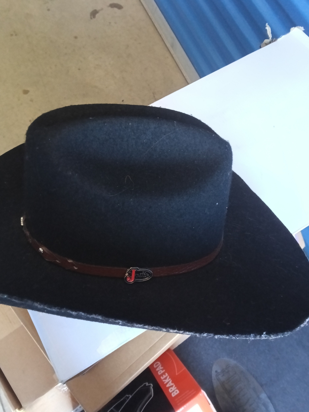 Justin Boots Black Felt Western Hat with Brown Hatband
